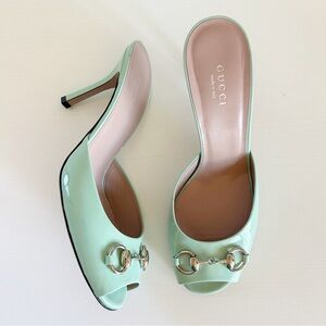 Gucci Mint Green Patent Leather Horsebit Open Toe Heels Size EU 38